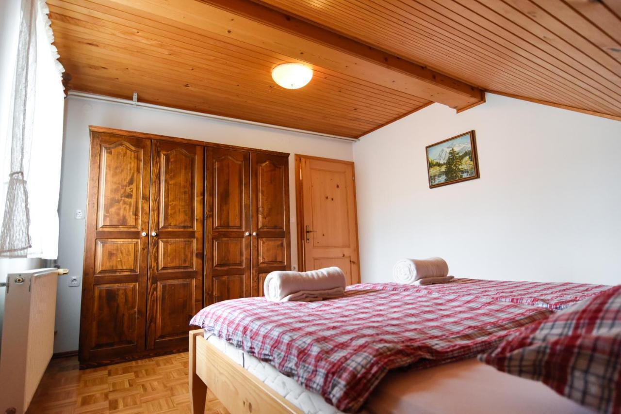 Tourist Farm "Pri Biscu" Villa Bled Bilik gambar